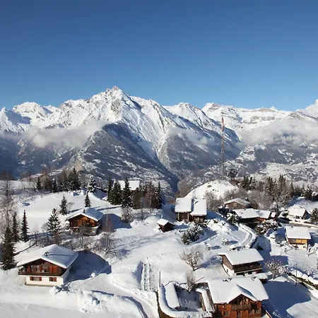 In Near Lift Апартаменты *